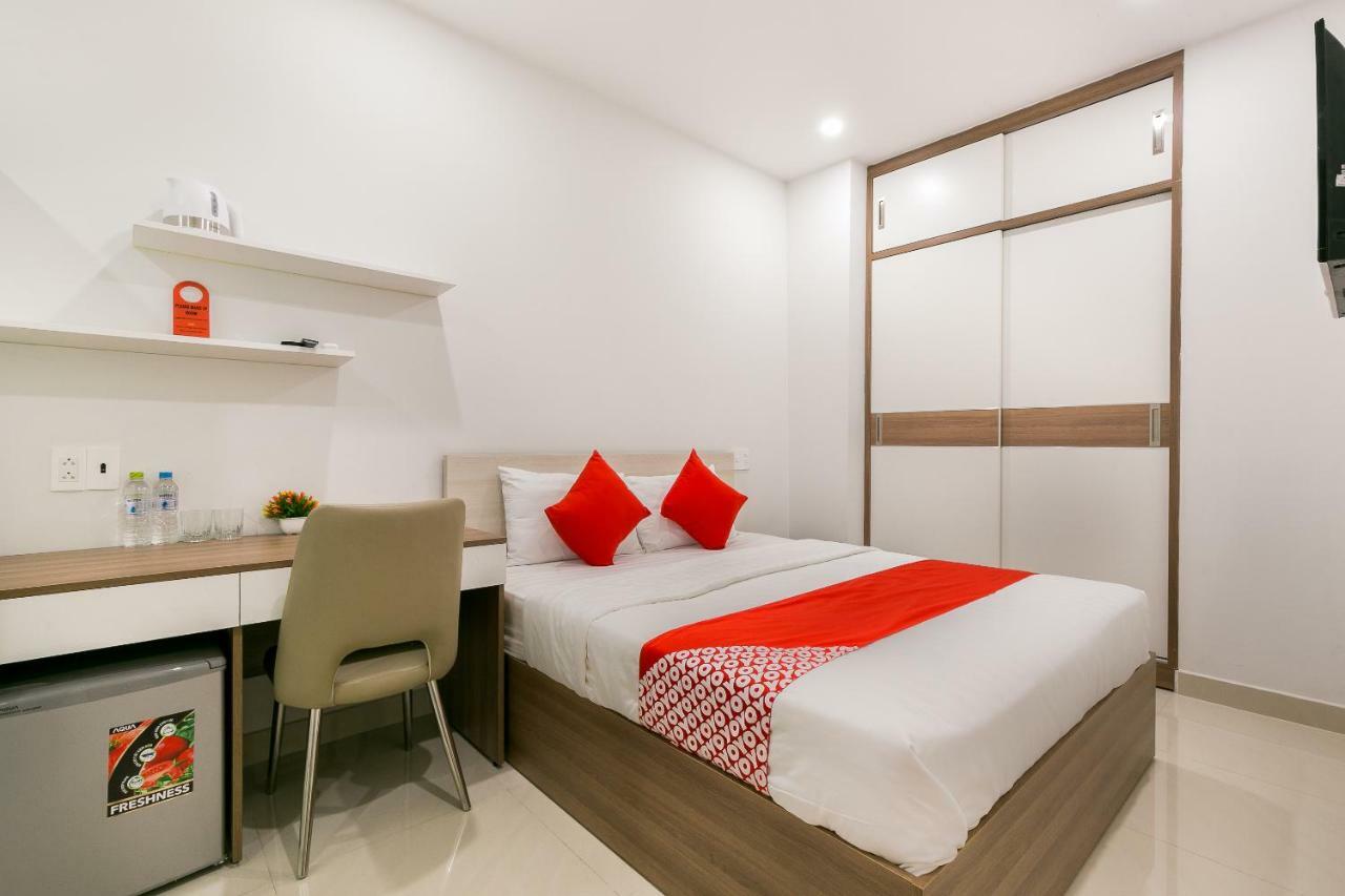 Oyo 295 Vitago Apartment Хошимин Экстерьер фото