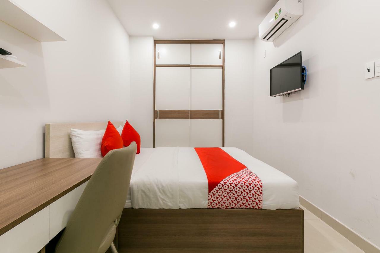 Oyo 295 Vitago Apartment Хошимин Экстерьер фото